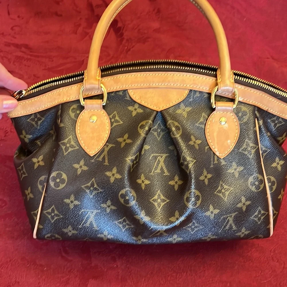 LOUIS VUITTON Monogram Tivoli PM
